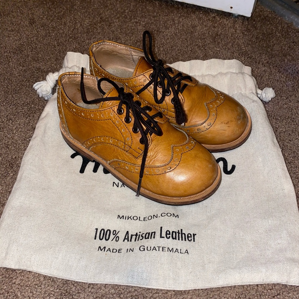 Mikoleon Derby Shoes